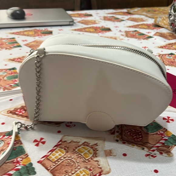 Betsey Johnson - Picture 2 of 5